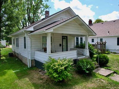 319 W 5th St, Cameron, MO, 64429