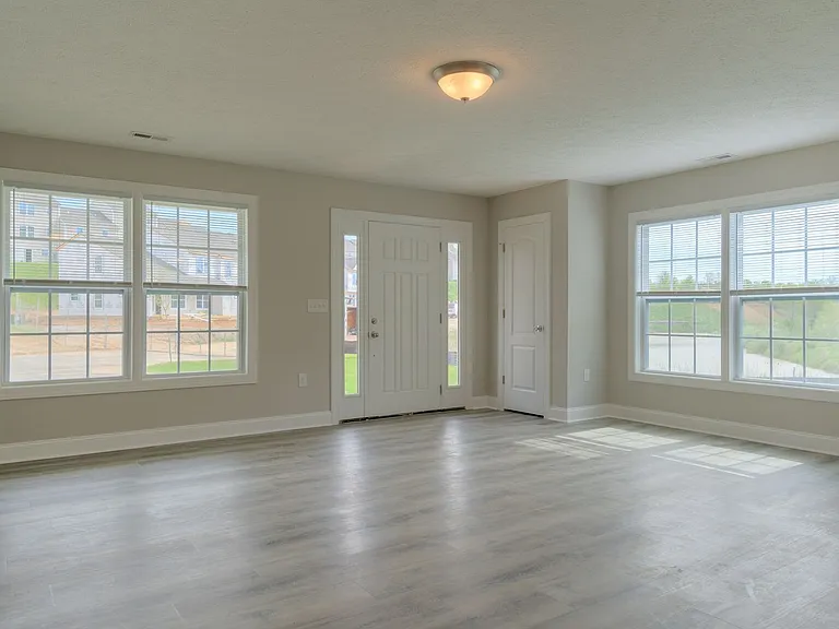 1300 Providence Blvd NW — Photo 5
