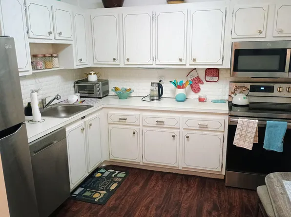 8100 SW 24th Street #307, North Lauderdale, FL 33068