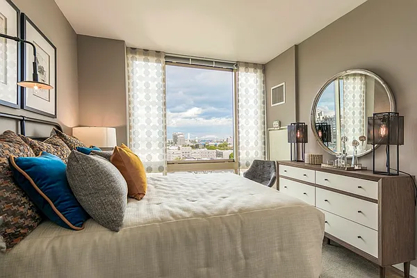 Rented by Greystar | media 69