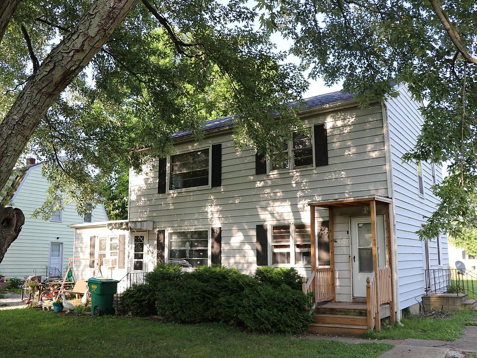 1st image of 210 & 212 Blakeslee Dr