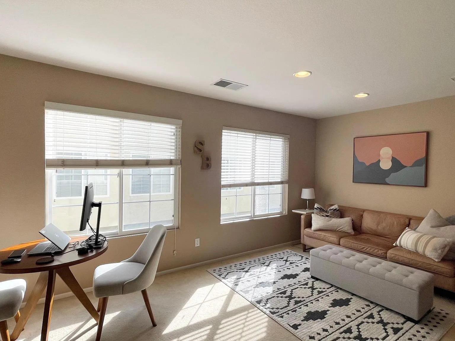 2 bed, 2.5 bath, 1231 sqft, $3,700 — Photo 3