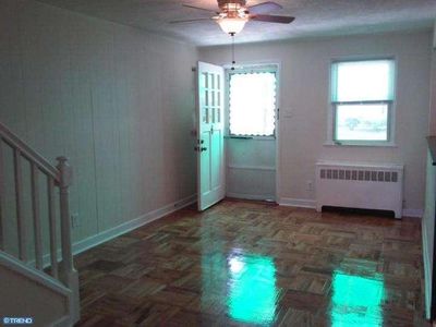 6927 Ruskin Ln, Upper Darby, PA, 19082