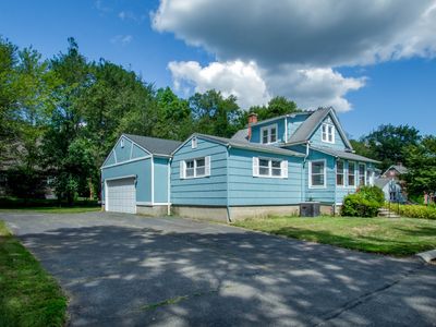 19 Walnut Avenue, Trumbull, CT, 06611