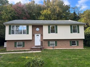 471 Wrights Ln, Essex, MD 21221
