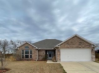 316 Topaz Cir, Hewitt, TX 76643