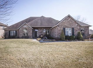 5997 S Overlook Trl, Springfield, MO 65810