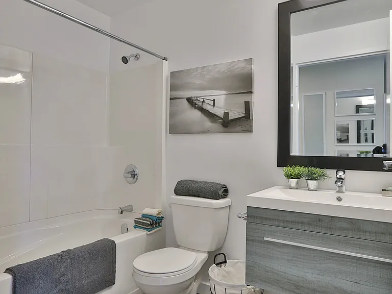 283 Portage Ave — Photo 25