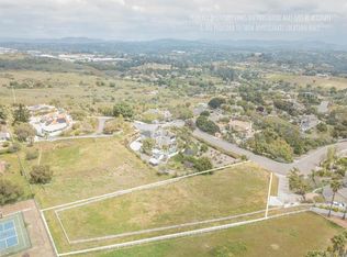 239 Futurity Ln #21, Fallbrook, CA 92028