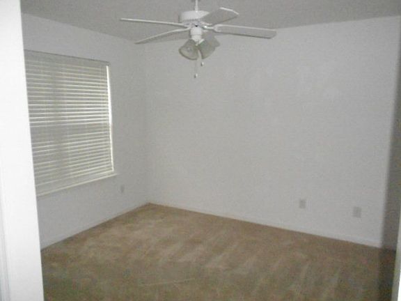 5th image of 512 Wickham Dr