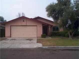 2709 N Knoll Ave, Fresno, CA 93722