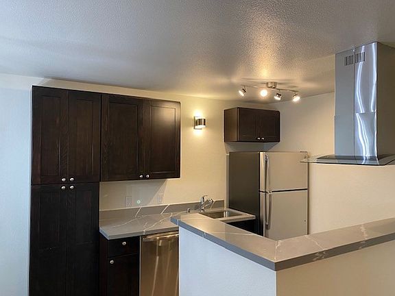 3rd image of 8222 169th Ave NE Unit C1