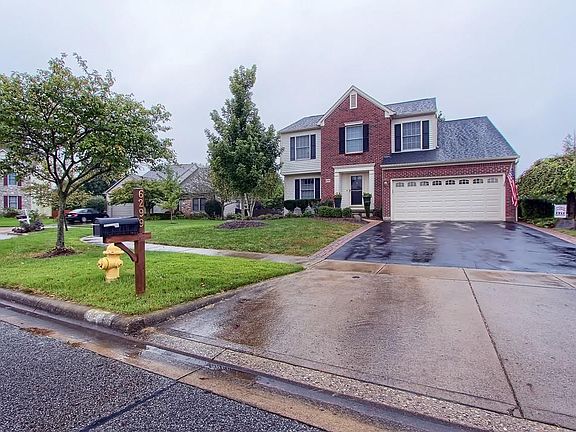 3rd image of 6299 Leslie Anne Ct