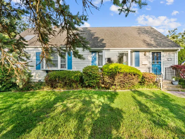 112 Vermont Avenue, Stratford, CT 06615