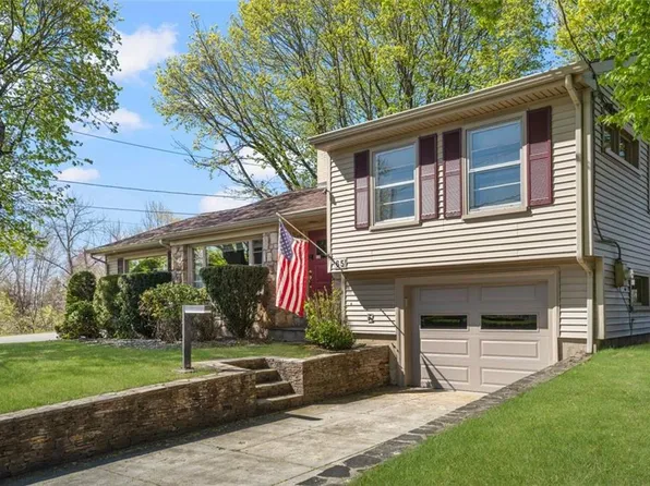 65 Randall St, Cranston, RI 02920