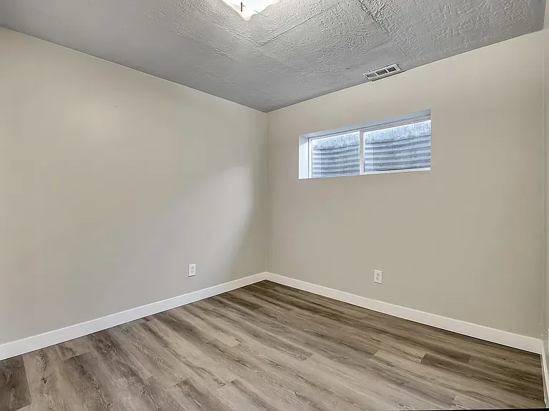 1229 S Emery St #A — Photo 20