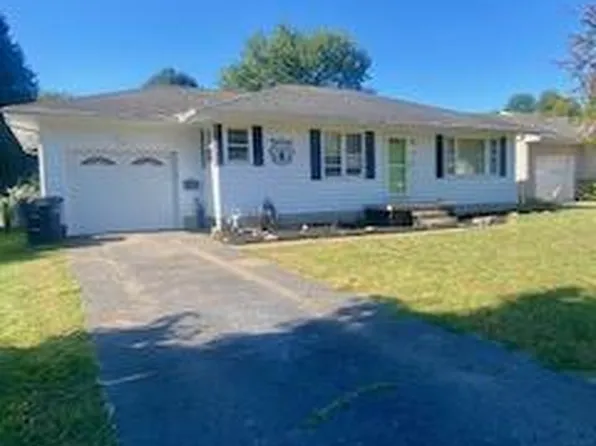 1835 Marrose Dr, Lancaster, OH 43130