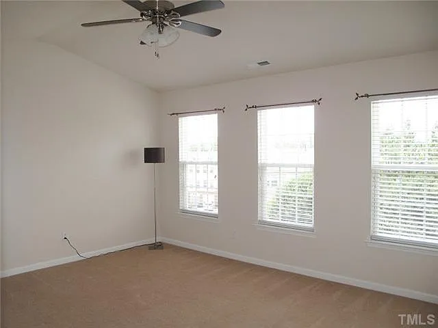 313 Coral Creek Ln — Photo 11