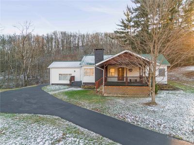 1125 Toms Run Rd, Holbrook, PA, 15341