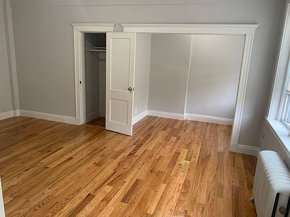 3rd image of 228 Kelton St APT 20