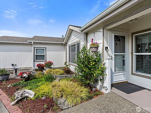 5th image of 1924 Cranberry Lane SE #78