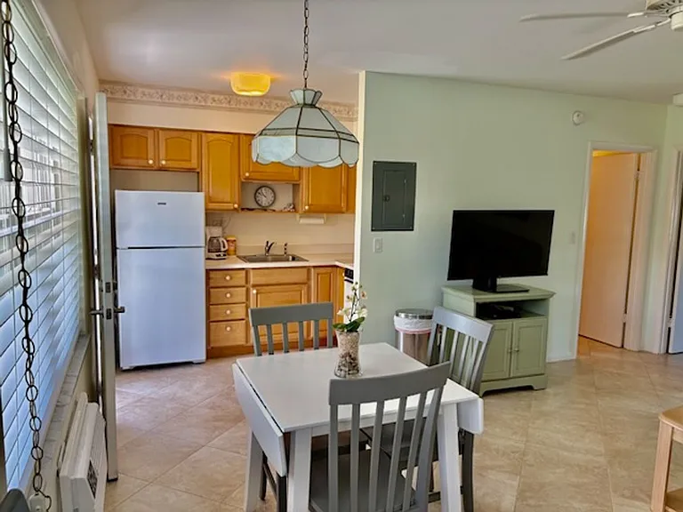 190 N Collier Blvd #T2 — Photo 3