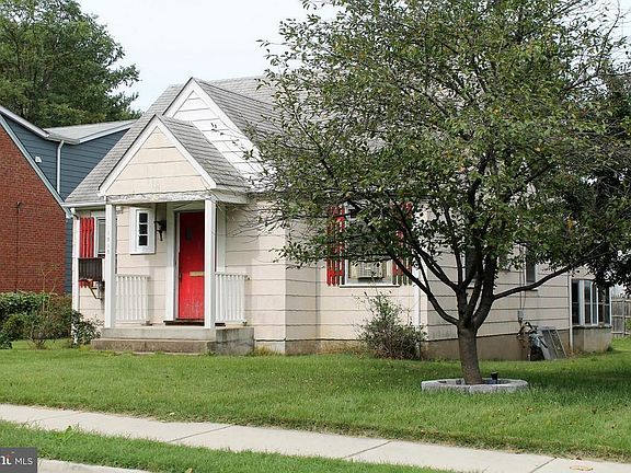 4th image of 1015 21st St S