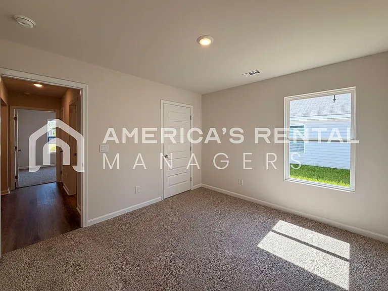 9908 Sequoyah Cove Dr SE — Photo 13