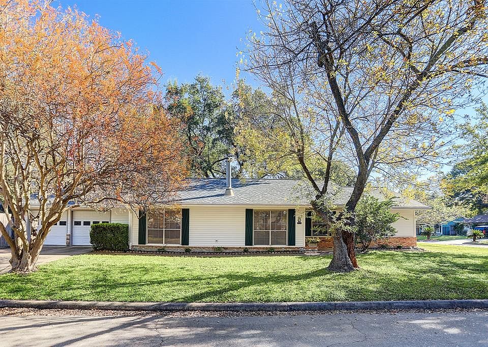 1st image of 2719 Droxford Dr