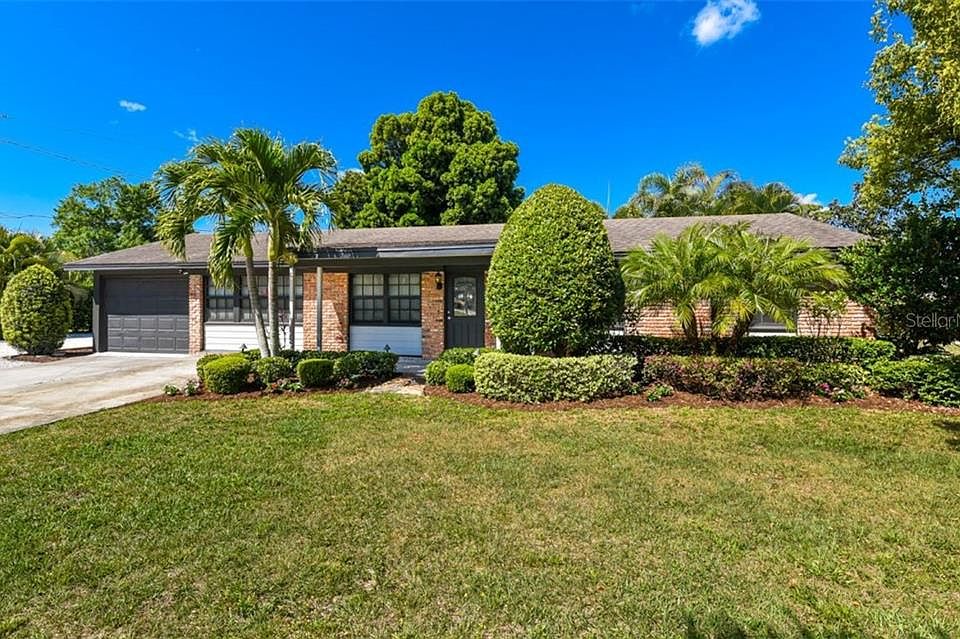 1st image of 6940 Friendship Dr
