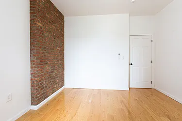 Rented by Brick Real Estate
