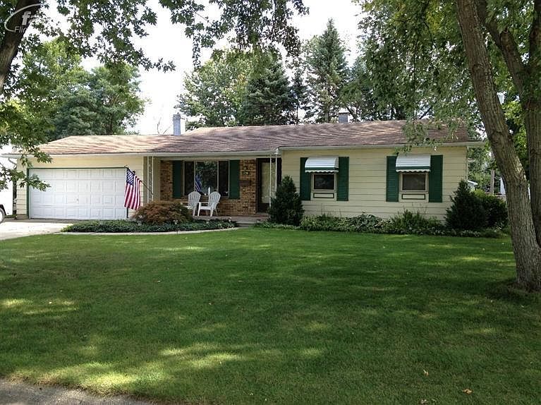 1st image of 728 Surfwood Ln