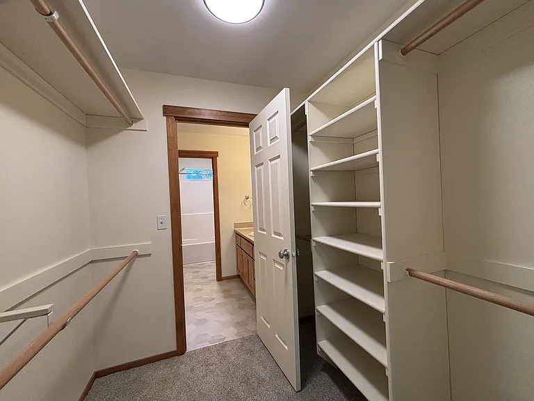 610 Maple St #MAIN — Photo 21