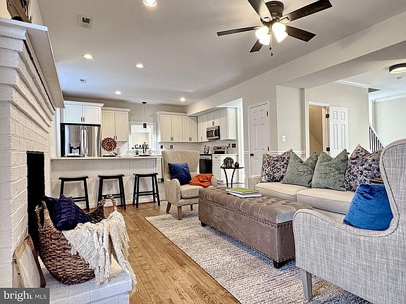 4th image of 6855 Graymar Ln