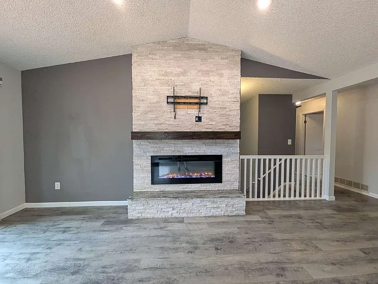 2128 Beacham Dr — Photo 4