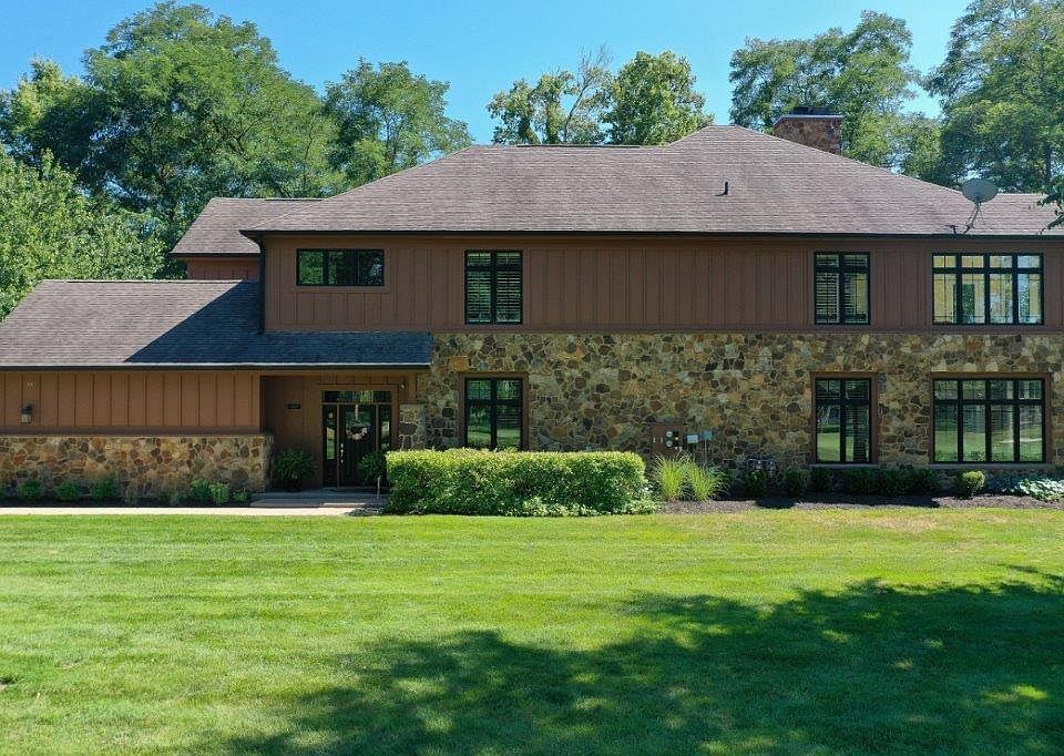 1st image of 10688 Eldorado Cir #1-201