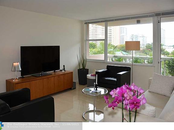 5th image of 3301 NE 32nd Ave APT 404