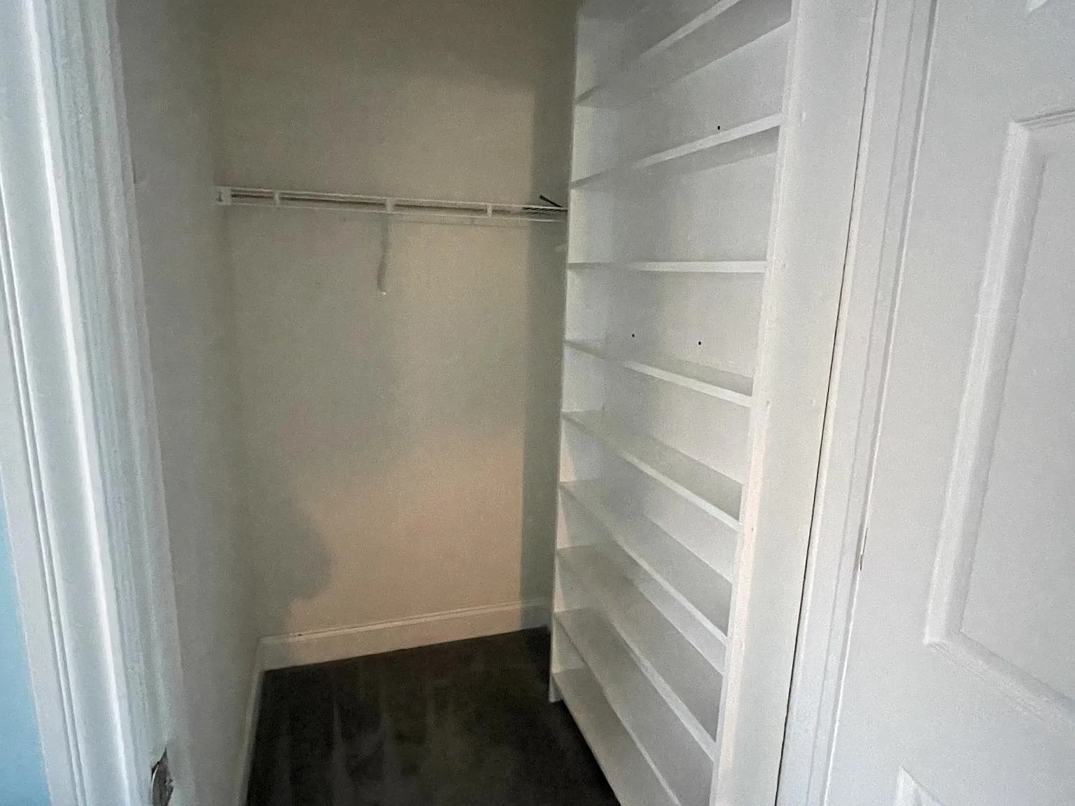 3 bed, 1600 sqft, $1,889 — Photo 3
