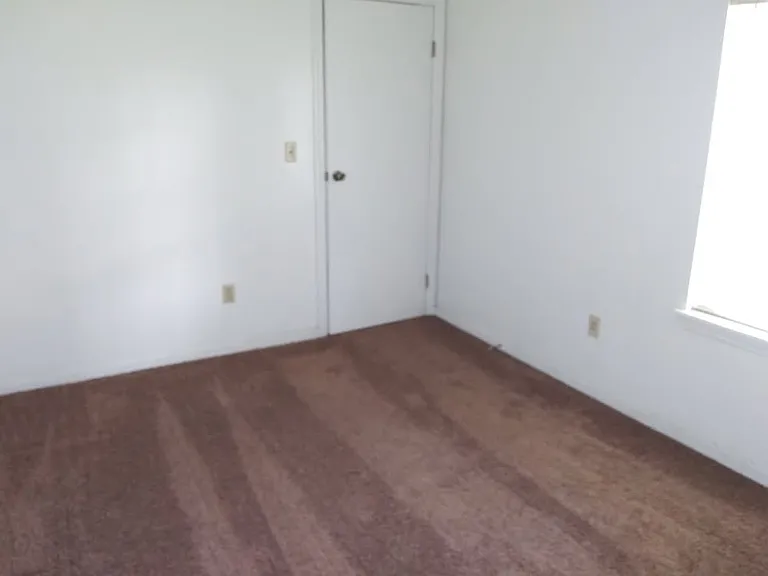 137 Virginia Ave #A — Photo 10
