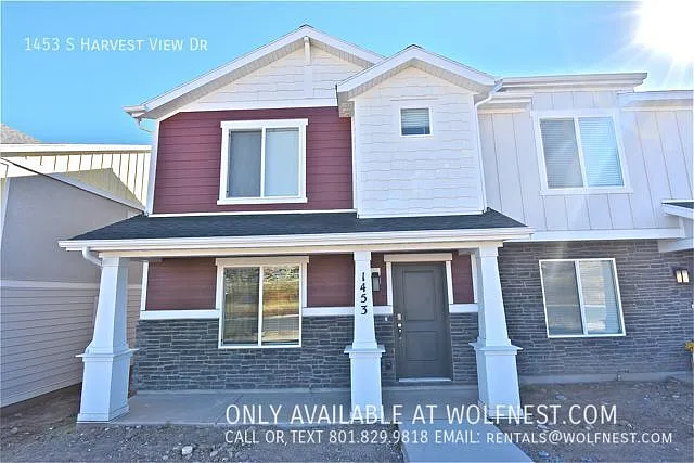 3 bed, 1399 sqft, $1,750 — Photo 1