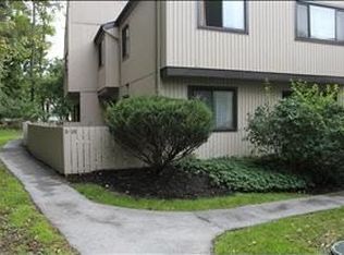 2102 Aspen Walk, Poughkeepsie, NY 12603