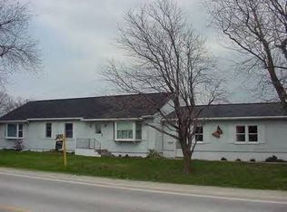 10808 Mediapolis Rd, Mediapolis, IA 52637