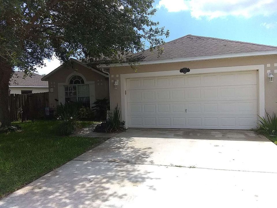1st image of 1158 Macon Dr