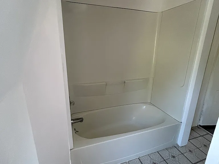 7 N Liberty Dr #7 — Photo 9