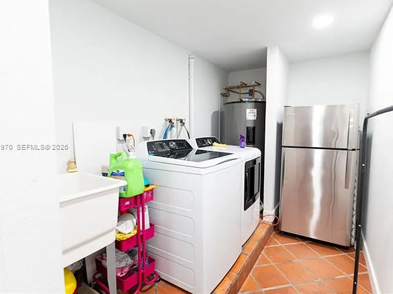 12040 SW 43rd St #12040 — Photo 42