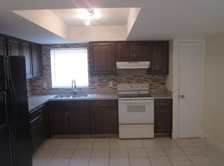 441 NE 43rd St, Pompano Beach, FL 33064