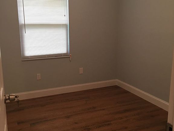 4th image of 922 Maydell Dr APT B