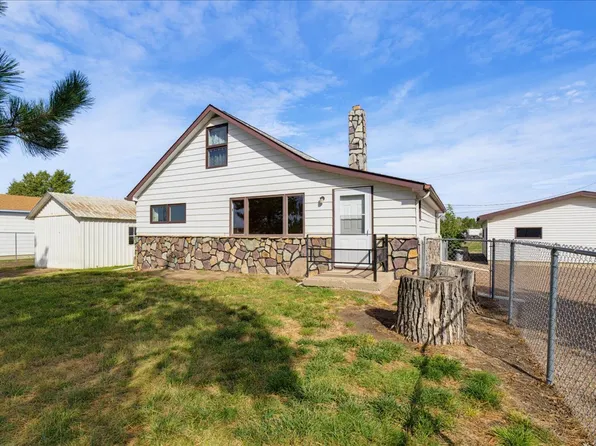 1425 23rd Ave S, Great Falls, MT 59405