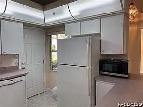 3rd image of 824 Windermere Blvd