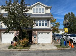 50 Larrison Loop #2F, Staten Island, NY 10314